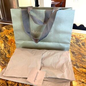 Elyseewalker Gray Shopping Bag with Tissue / Miu Miu Tag